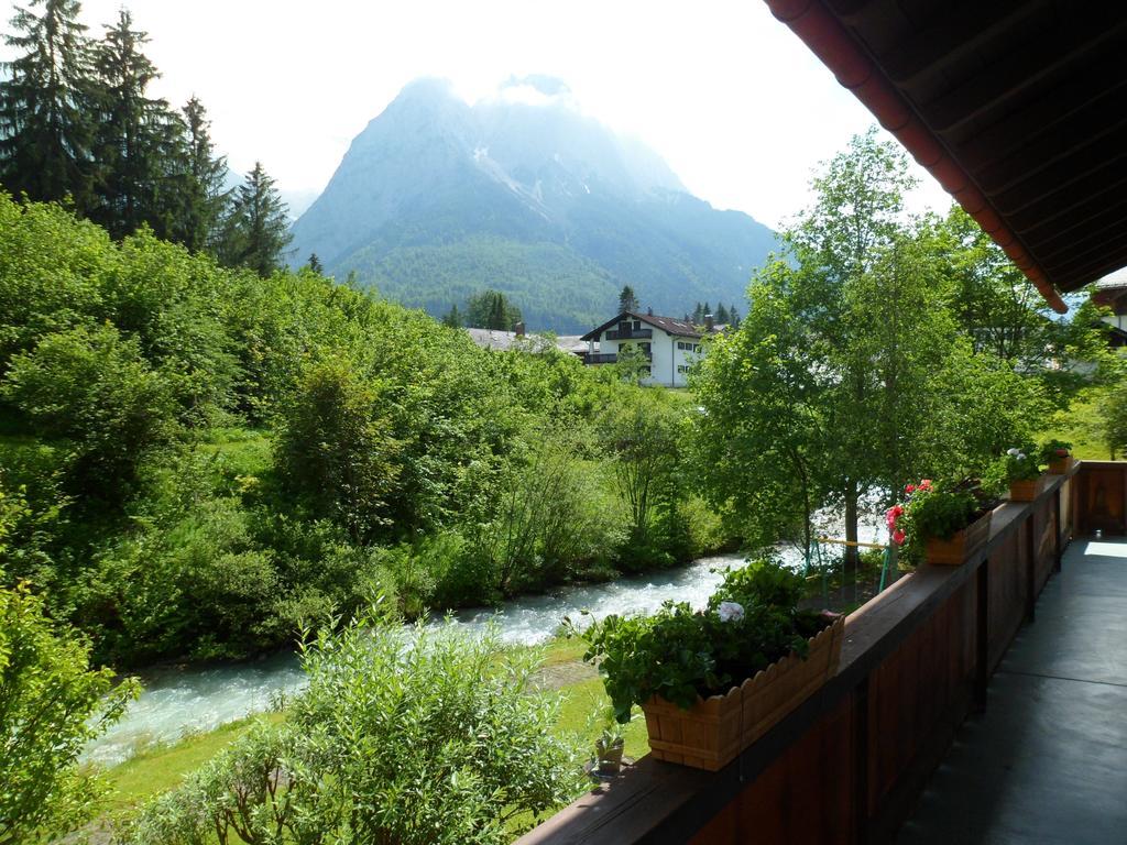 Gaestehaus Wagner Grainau Quarto foto